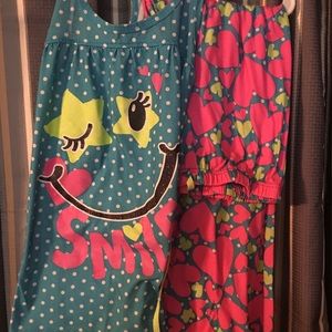 Set of pajamas 2 shirts and long pants